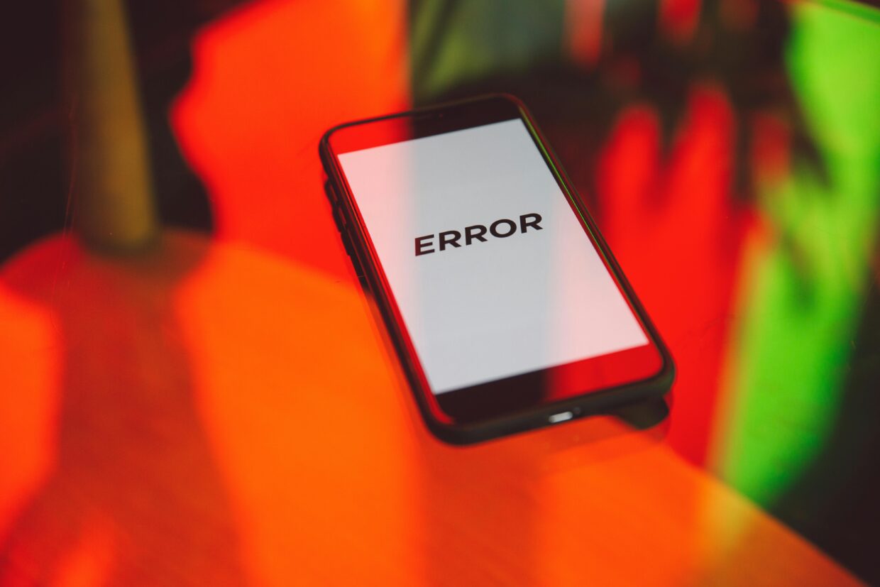 errores en videos youtube y tiktok